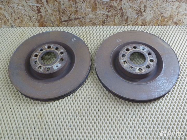 Комплект передних суппортов VW Passat B6 2005-2010 (1K0615123H 1K0615124H 1K0615301M)