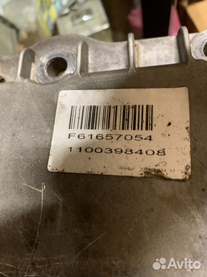 Блок управления АКПП Volvo, крышка АКПП