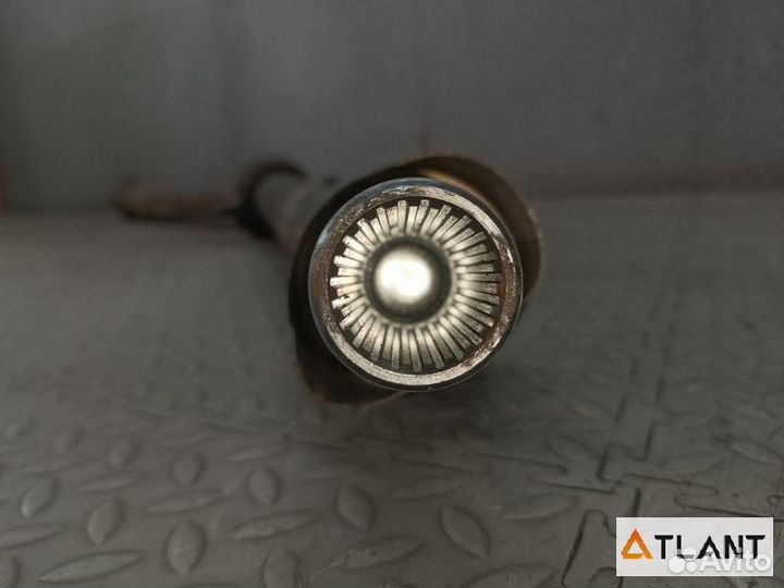 Карданный вал задний toyota progres