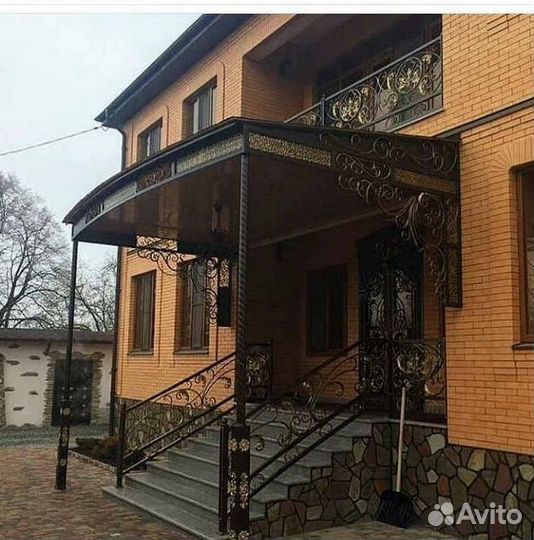 Навесы из поликарбоната под заказ