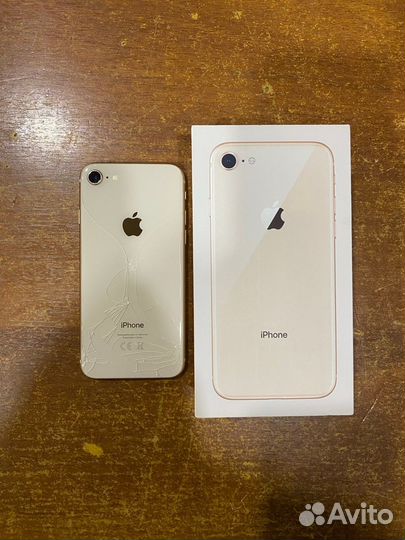 iPhone 8, 64 ГБ