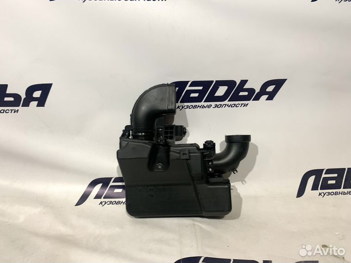 Резонатор воздушного фильтра Kia Rio 3(10-17)