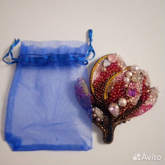 Брошь ручной работы