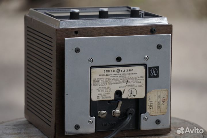 General Electric T2280A Ретро Радиоприемник