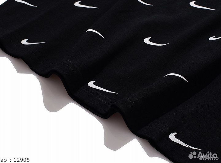 Футболка Nike a lot of w Swoosh Чёрная