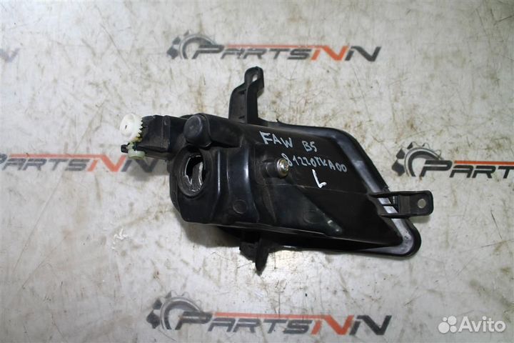 Фара противотуманная левая Фав В5