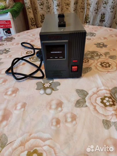 Стабилизатор напряжения новый ресанта