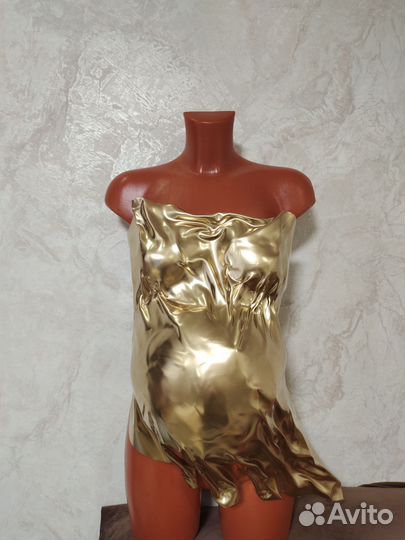 Платье для фотосессии беременных золотое