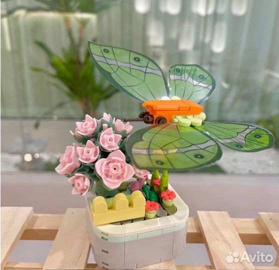 Конструктор пластиковый,розы цветы с бабочкой 3Д