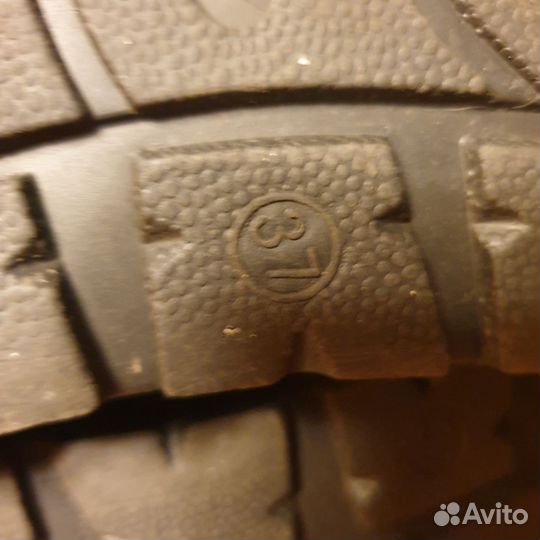 Дутики женские зимние 37 бу