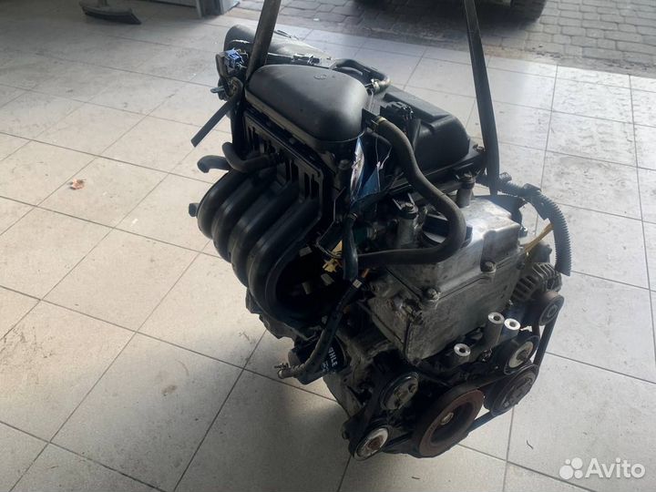 Двигатель CR12DE Nissan Micra March Wingroad