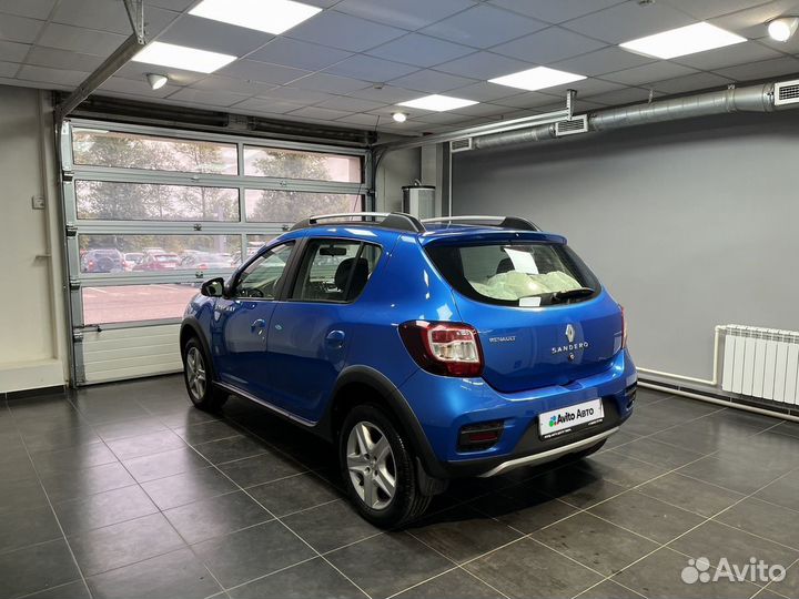 Renault Sandero Stepway 1.6 МТ, 2017, 30 796 км