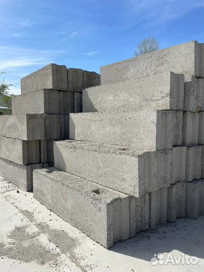 Фундаментный блок