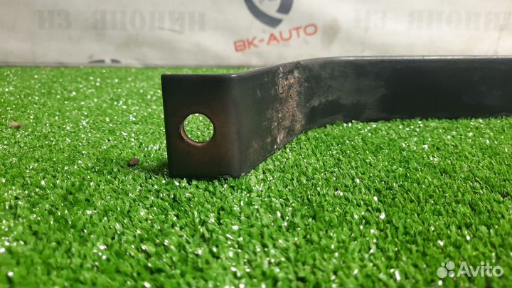 Крепления бензобака Chevrolet Suburban GMT400