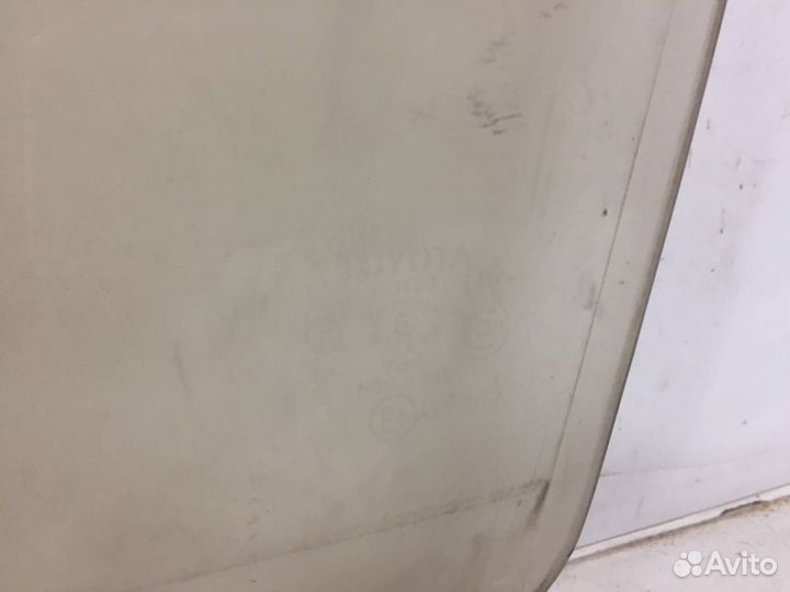 Стекло двери передней левой Toyota Land Cruiser J1