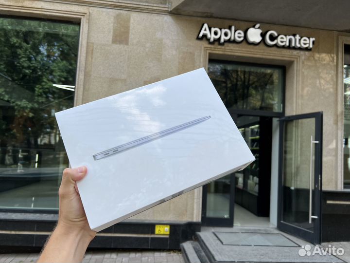 MacBook Air 13 M1 8/256GB