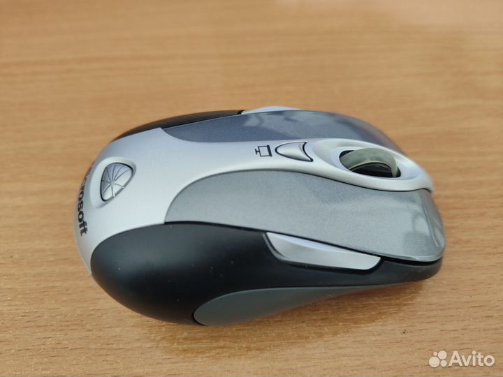 Беспроводная мышь microsoft presenter mouse 8000