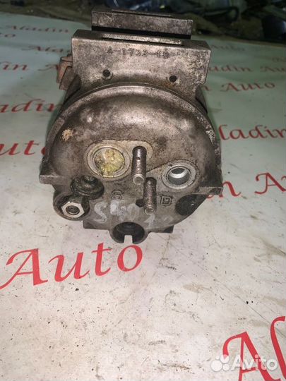 Компрессор кондиционера Volvo S40 2.4