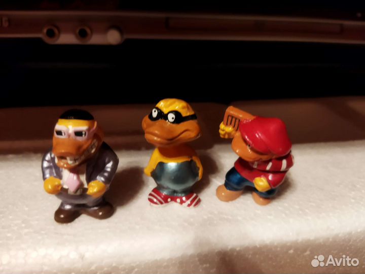 Игрушки из киндера