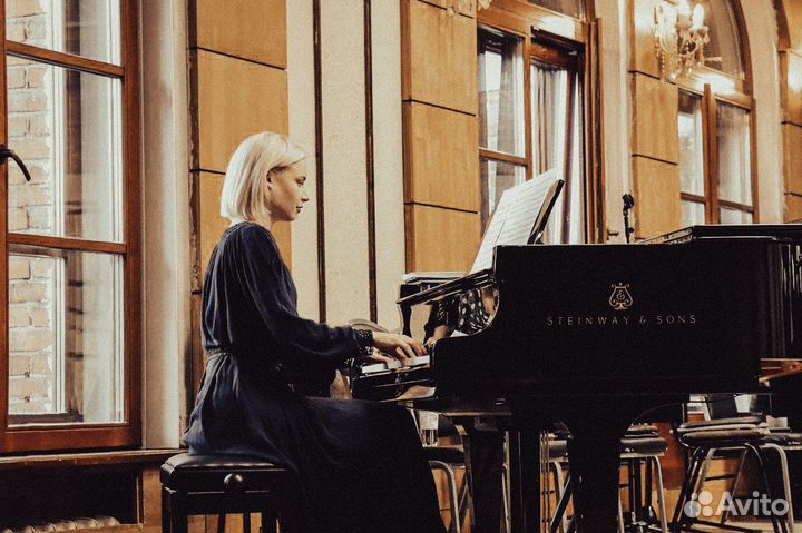 Репетитор по фортепиано