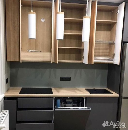 Угловой кухонный гарнитур