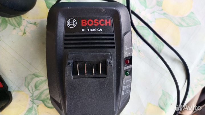 Кусторез аккумуляторный bosch