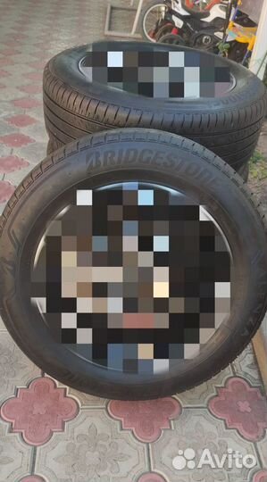 Bridgestone Alenza H/L 33 225/60 R18 100N