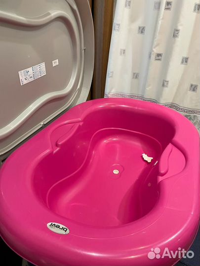 Ванночка для купания и пеленальный столик brevi