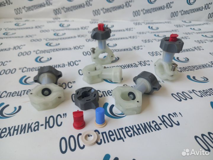 Форсунки Аrag для орошения катка с клапаном 20мм