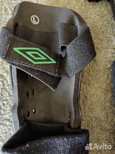 Футбольные щитки бу размер s