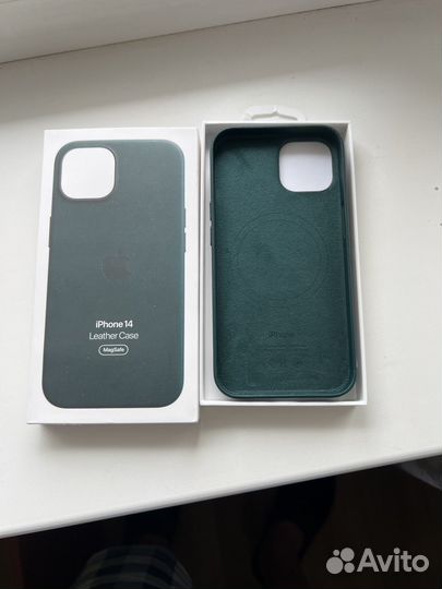 Чехол на iPhone 14 кожаный
