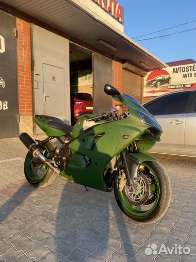 Мотоцикл kawasaki zx6r