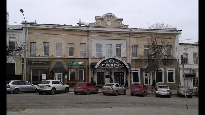 Магазин, ул. Московская, торговая площадь, 142 м²