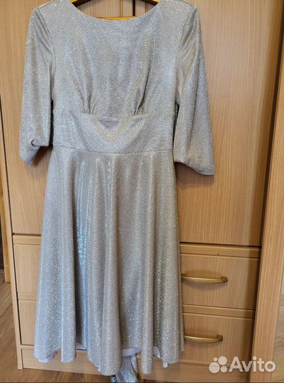 Платье вечернее