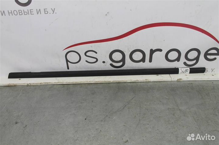 Уплотнитель стекла двери передней левой Ford Fies