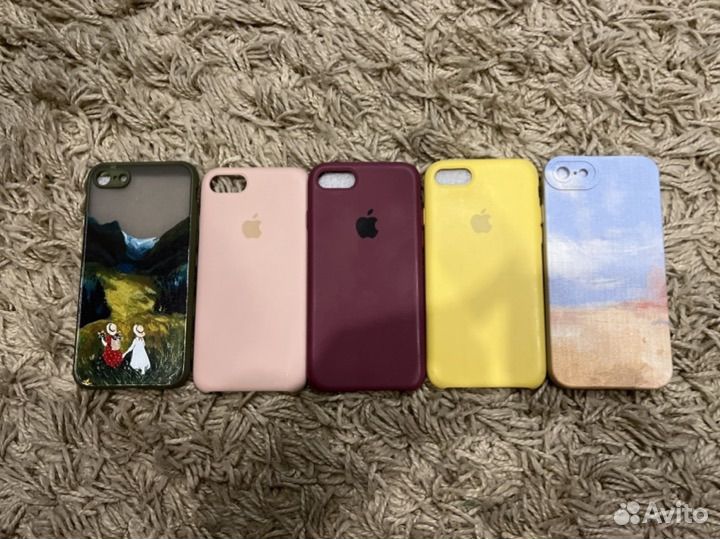 Чехолы на iPhone se 2020/7