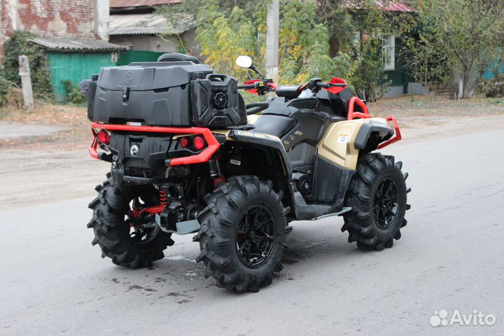 Квадроцикл BRP outlander 1000 хмr 19г 2550км побег