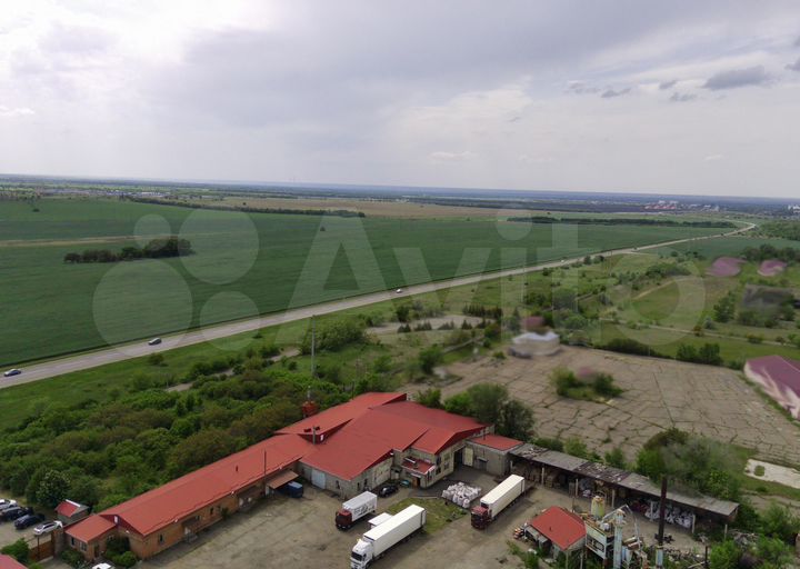 Производство, 3200 м²