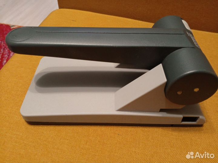 Дырокол novus f265