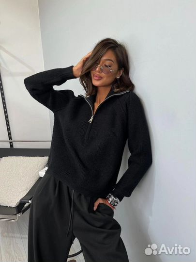 Свитер полузамок