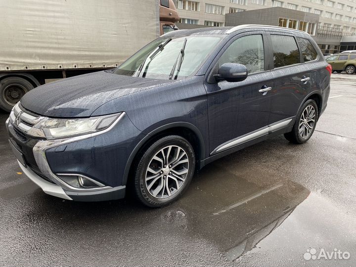 Mitsubishi Outlander 2.4 CVT, 2016, 81 200 км