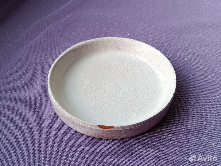 Горшок керамический белый маленький