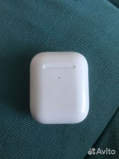 Беспроводные наушники apple airpods