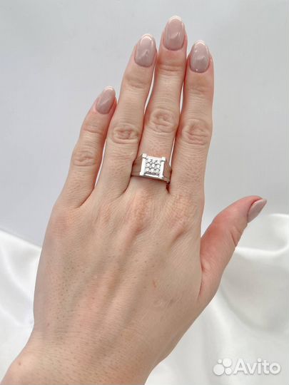 Золотое кольцо с бриллиантами 585 проба 6.12 гр