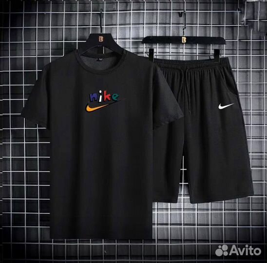 Летний костюм шорты и футболка Nike