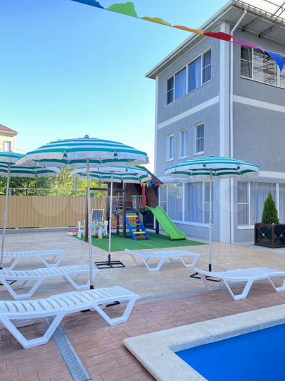 Комната 30 м², 1/3 эт.