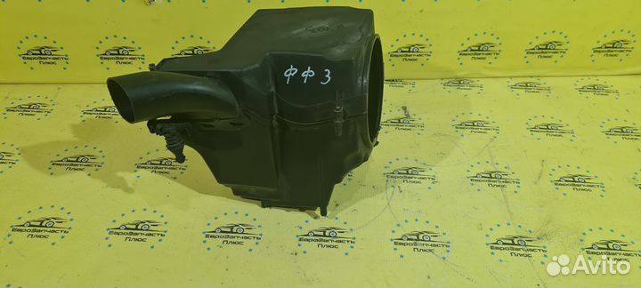 Корпус воздушного фильтра Ford Focus 3