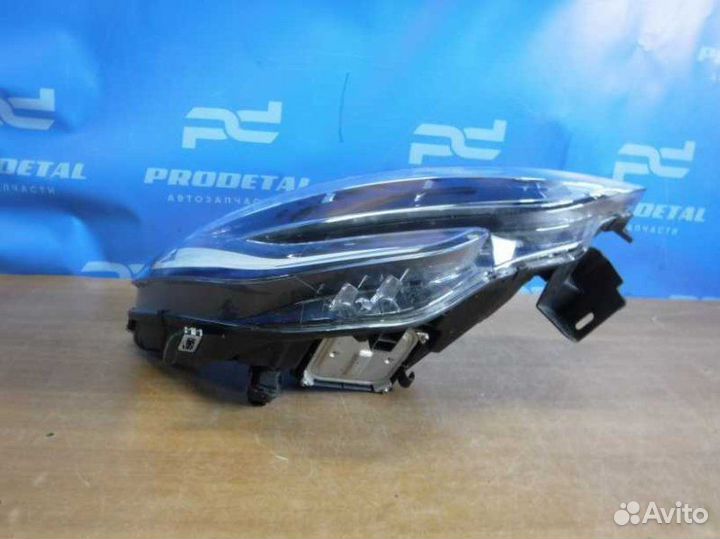 Фара правая Renault Arkana
