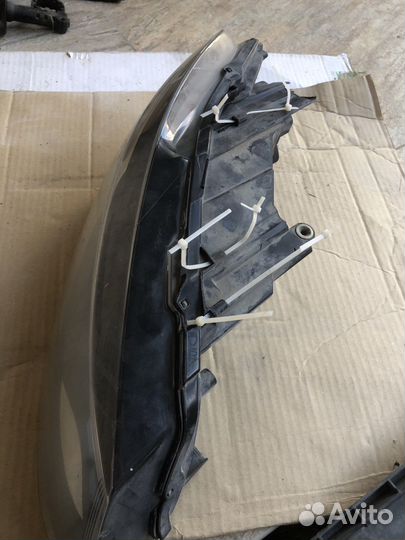 Новая фара Volkswagen polo правая 2009-2015