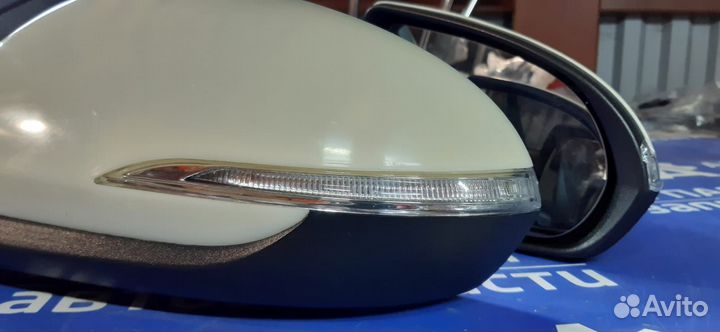 Зеркало правое с (эл. поворотник) Hyunda Solaris 2
